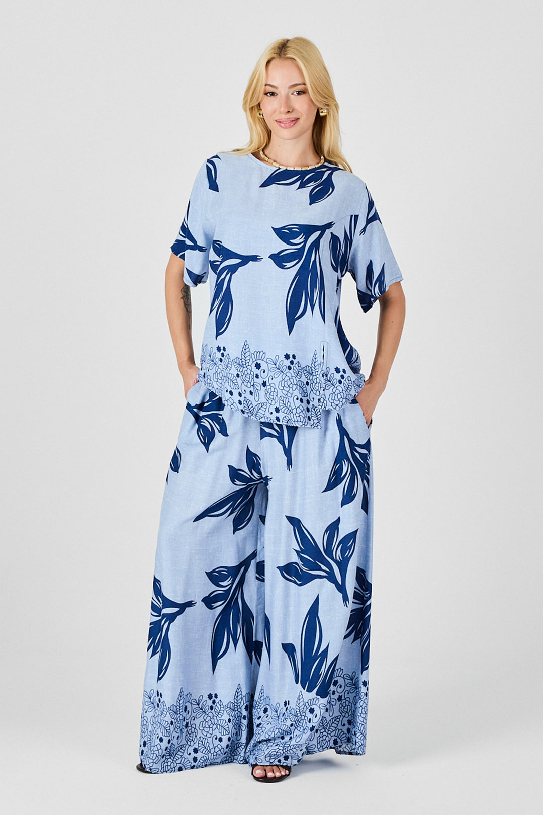 Ice Blue Leaf Patterned Oversized Blouse and Wide Leg Pants Set BCVL-254029 - Eden Prairie