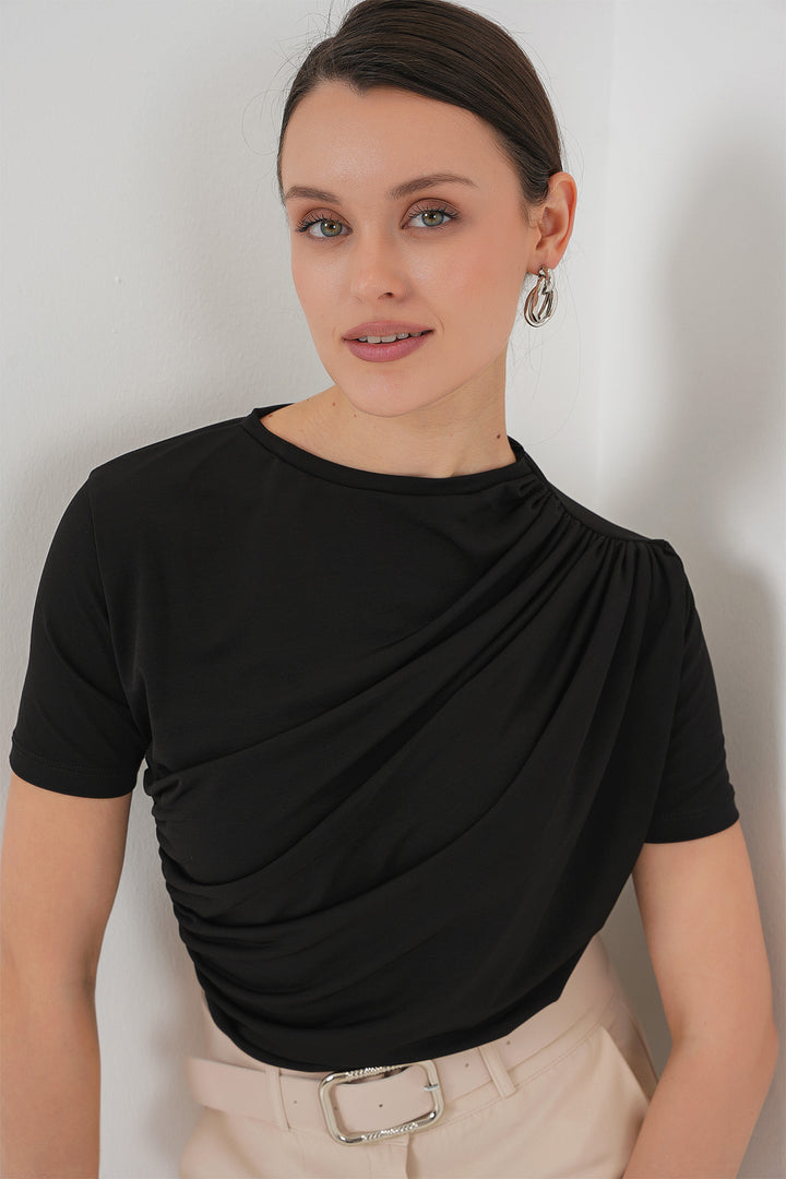 BGD Women Ruffle Detailed Short Sleeve Sandy Blouse 945 - Black - Lodi