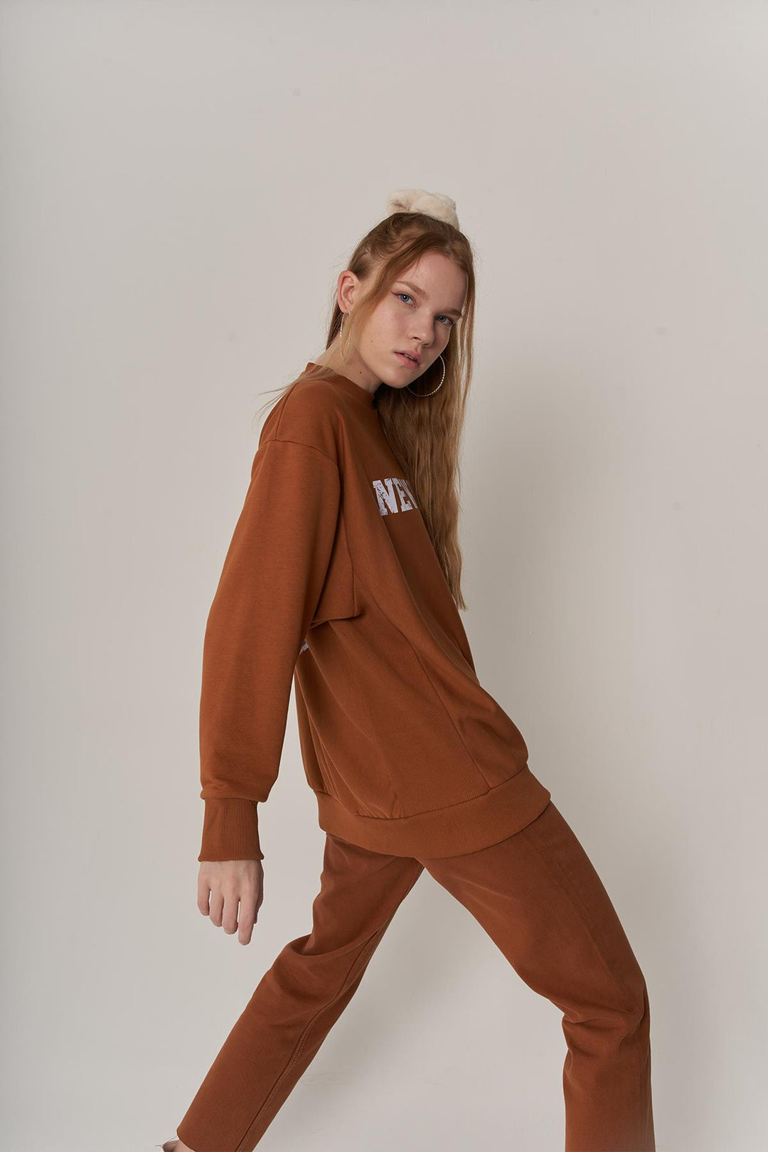 HLLY Women NWY Sweatshirt Brown - Franconville