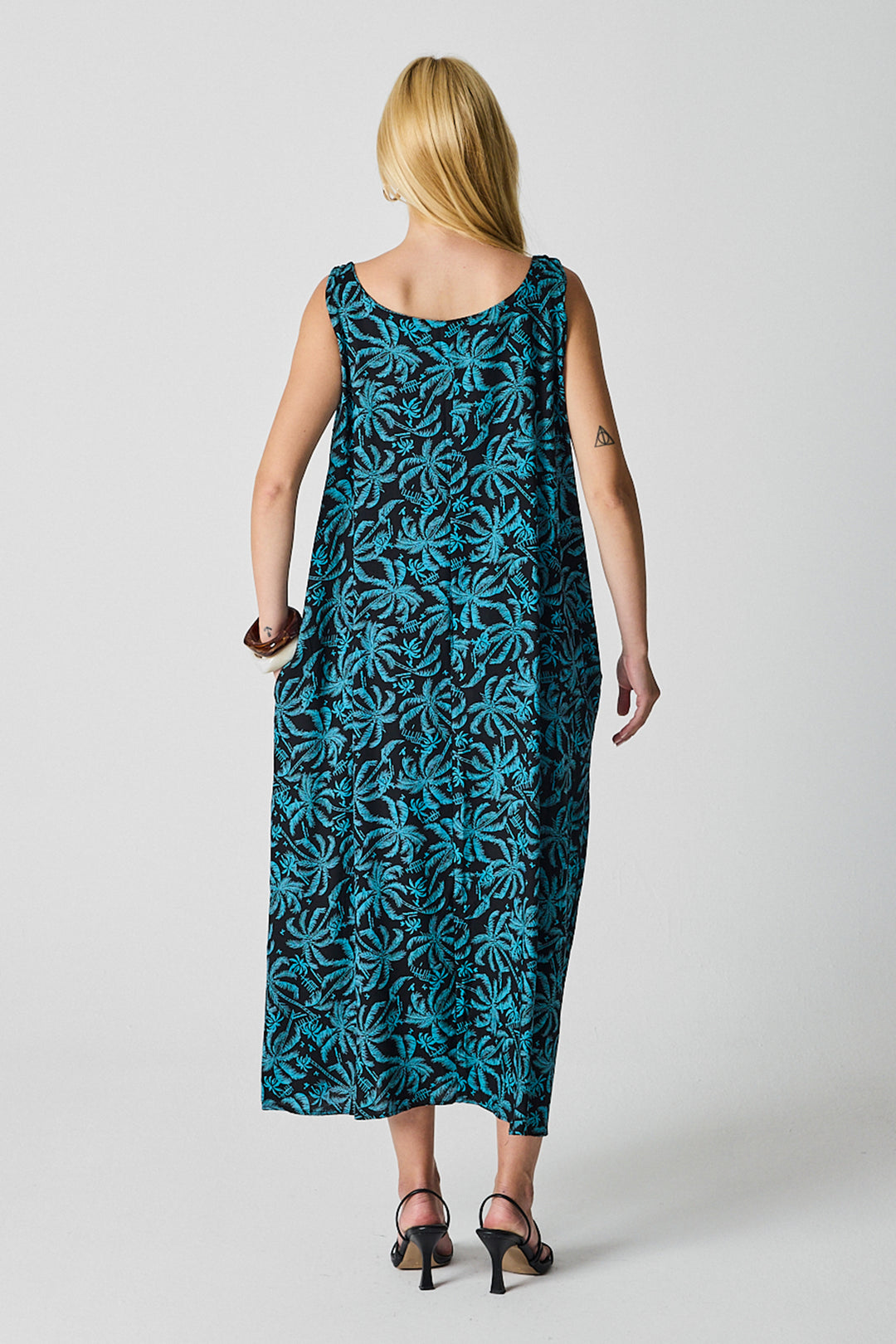 Glass Bead Detailed Strappy Loose Dress with Double Pockets BCVL-254027 - Yuzhnoukrainsk