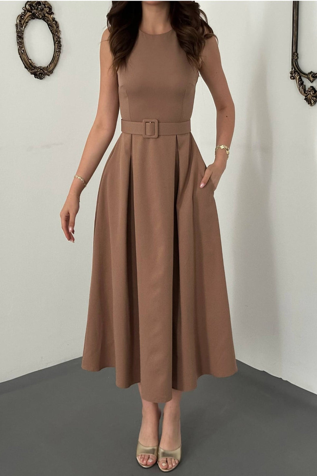 ELS Camel Halter Yaka Kloş Elbise - Winsford