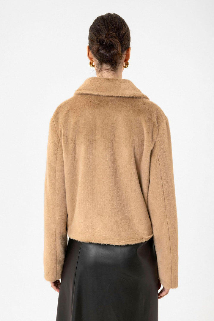 ANT Antioch Camel Women's Faux Fur Crop Jacket - Kaneohe