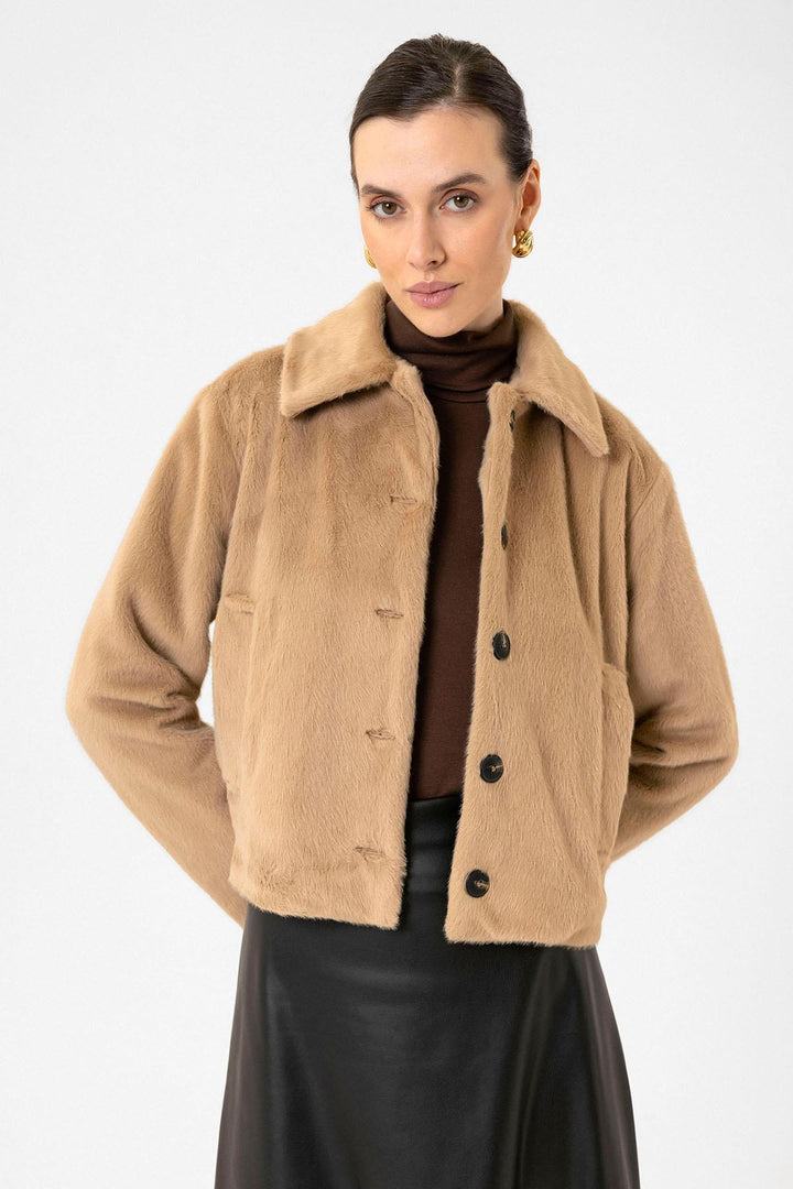 ANT Antioch Camel Women's Faux Fur Crop Jacket - Kaneohe