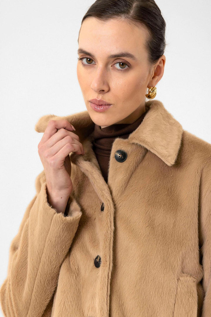 ANT Antioch Camel Women's Faux Fur Crop Jacket - Kaneohe