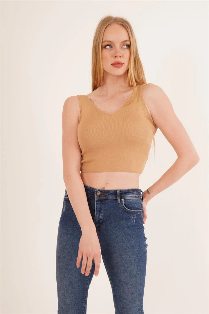 Camel Staircase Collar Knit Blouse CO-2523256336 - Wythenshawe