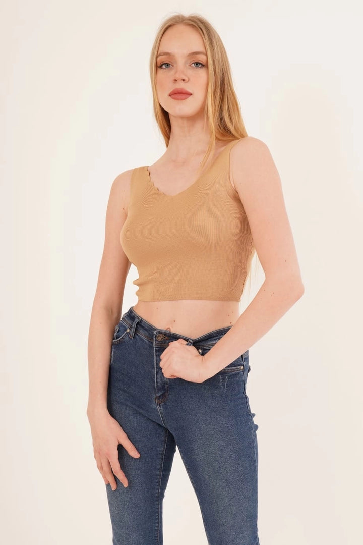 Camel Staircase Collar Knit Blouse CO-2523256336 - Wythenshawe