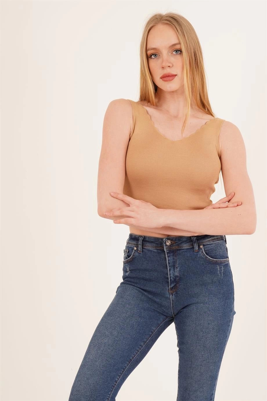 Camel Staircase Collar Knit Blouse CO-2523256336 - Wythenshawe