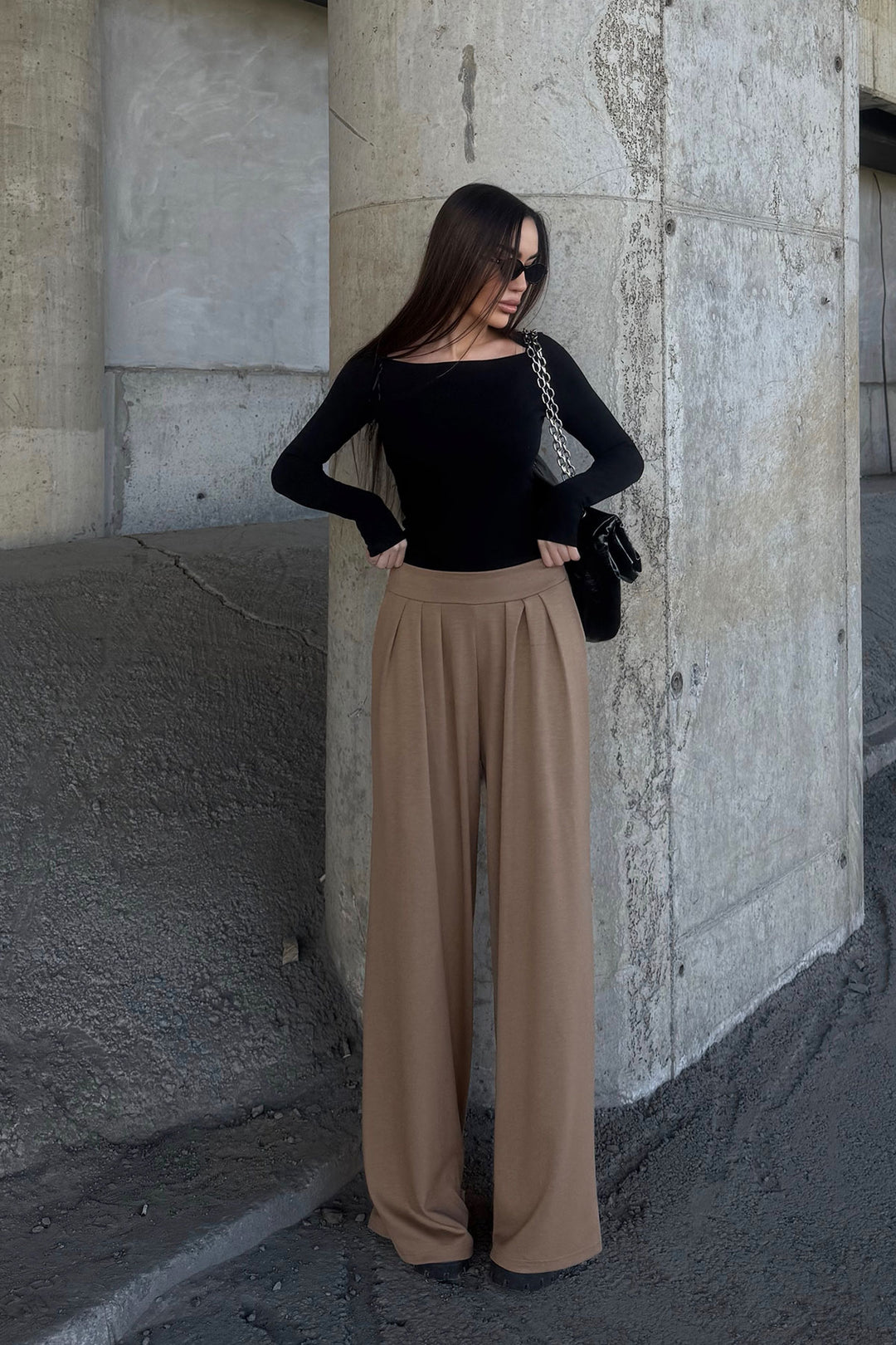 Camel Pile Detailed Spanish Ultra Soft Fabric Trousers BCDF-25P0002 - Argenteuil