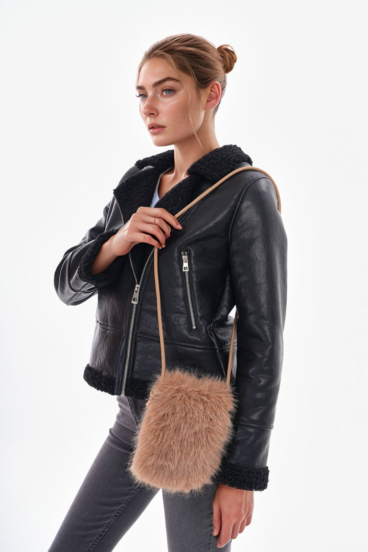 Camel1 Mini Plush Bag BCNSV-25WT1001 - Pokrov