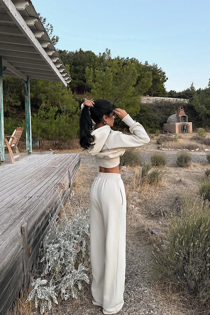 EYY Women Cream Scarf Hooded Tracksuit - Roy