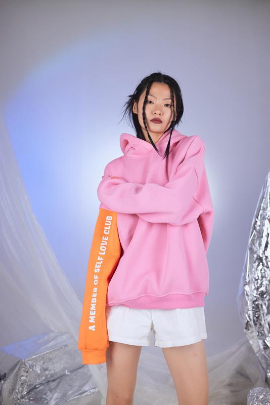 HLLY Women Lenora Sweatshirt Pink - Leesburg