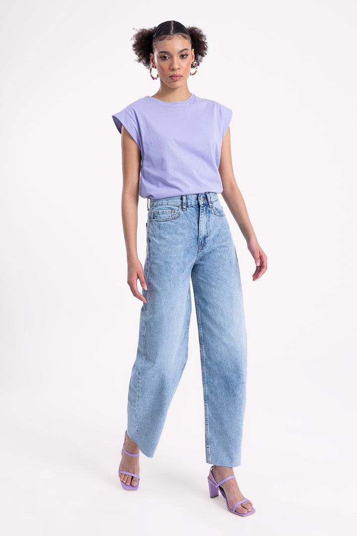 BSL Women Low Waisted Wide Denim Pants - Tenancingo
