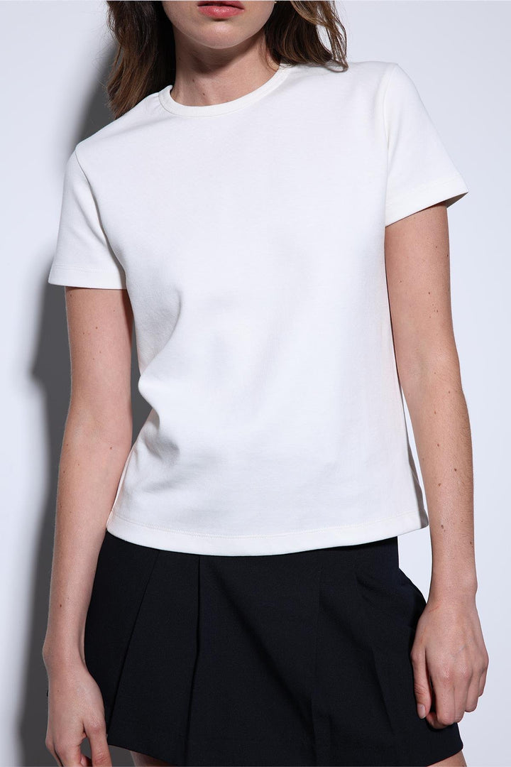 ANT Antioch Ecru Basic Women's T-Shirt - Côte-Saint-Luc