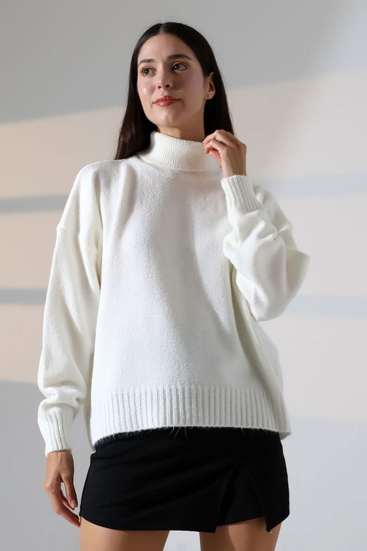 Ecru Turtleneck Soft Textured Knit Sweater BCES-252023 - Redlands