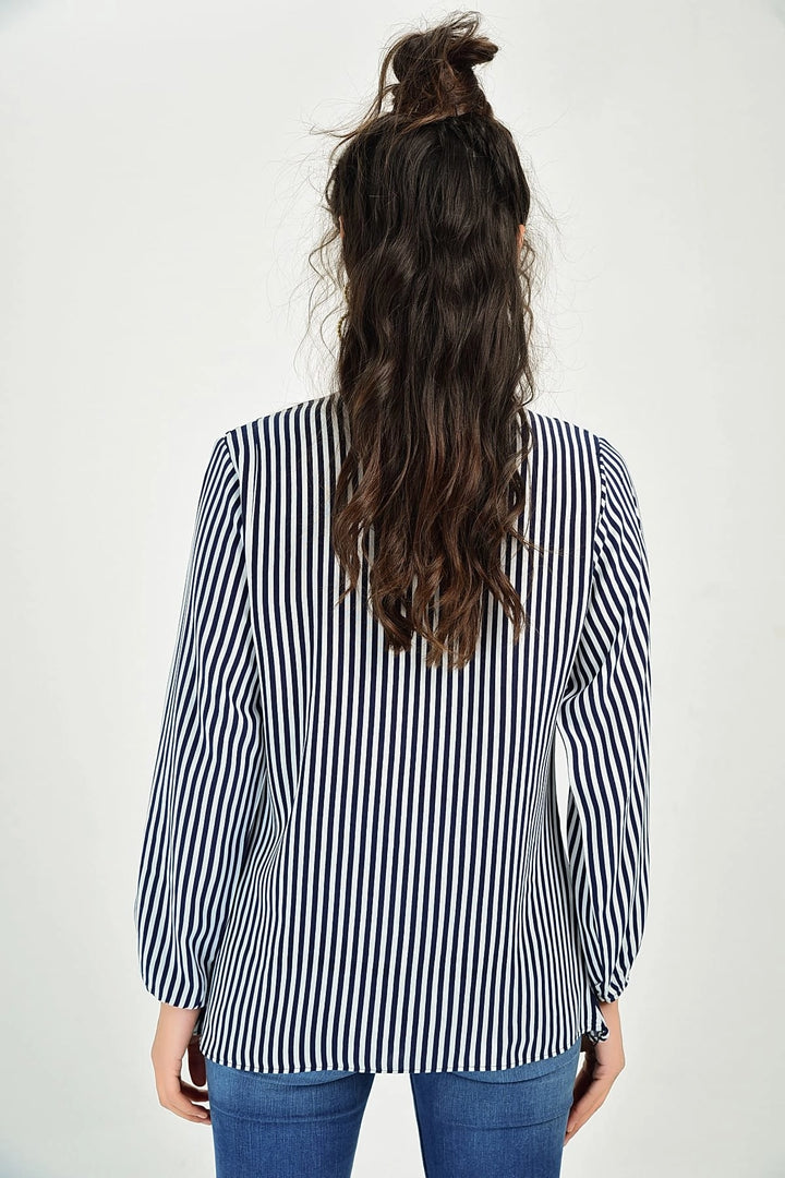 Ecru Shirt with Tie Detail BCBSK-25700-T4011080 - Ternopil