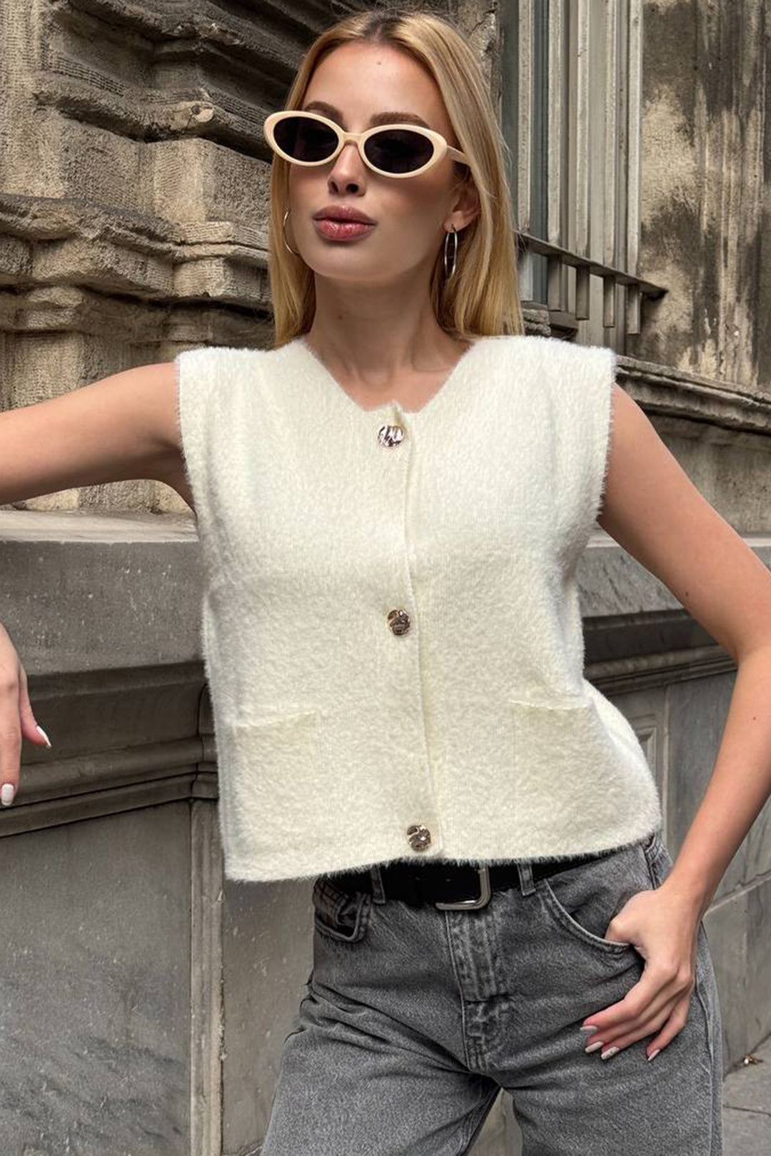 Ecru Double Pocket Gold Button Soft Vest Blouse BCHZCK-251262 - Leinfelden-Echterdingen
