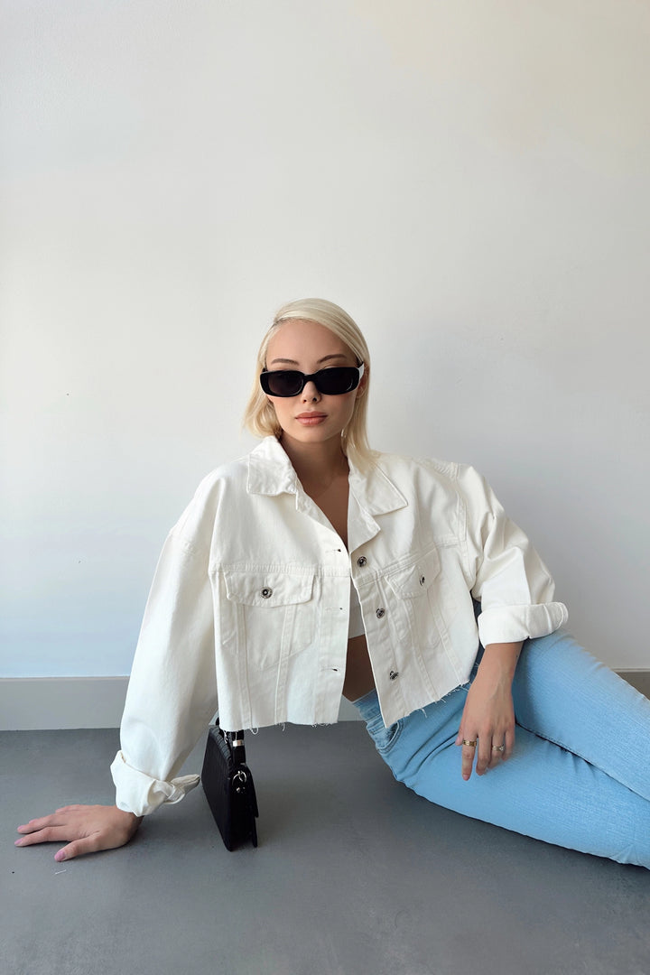 Ecru Double Pocket Laser Cut Washed Crop Denim Jacket BCDF-235408 - Gllogovc