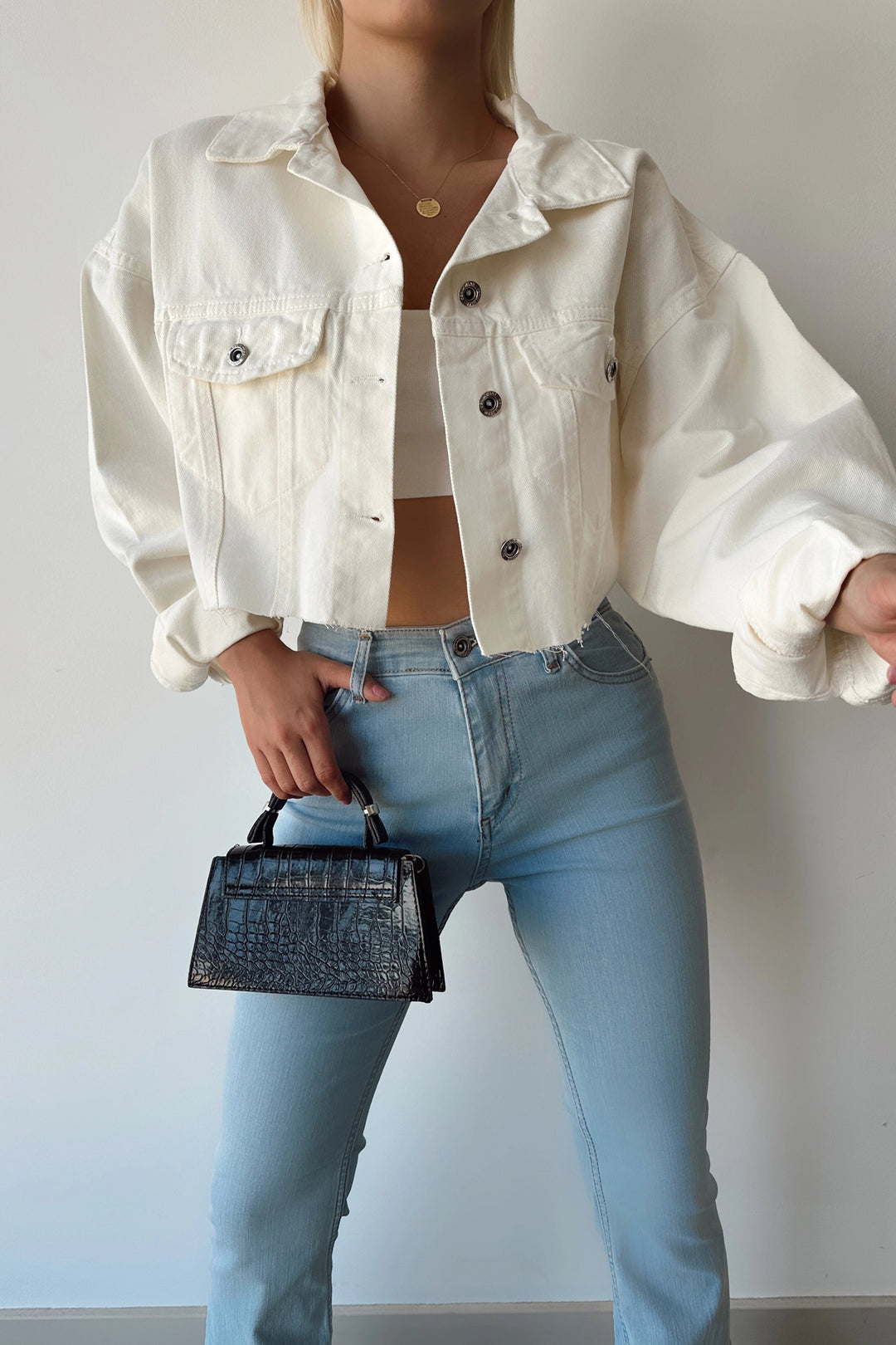 Ecru Double Pocket Laser Cut Washed Crop Denim Jacket BCDF-235408 - Gllogovc