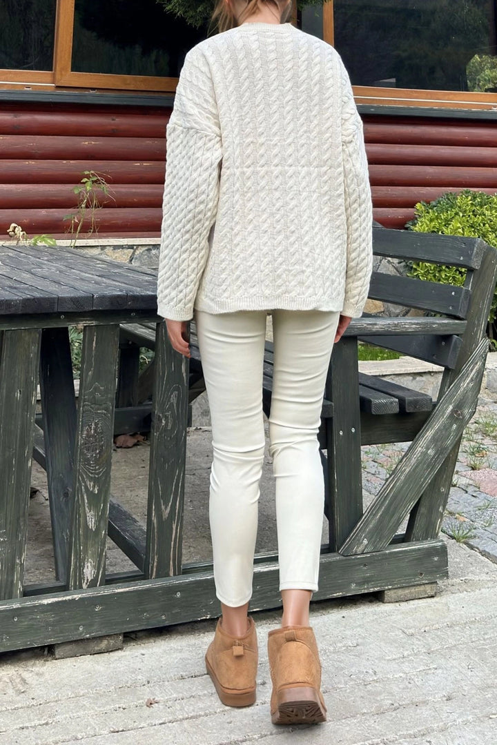 Ecru Leather-Look Leggings with Shirred Stitch Detail BCBSK-25700-3665 - Tehuacán