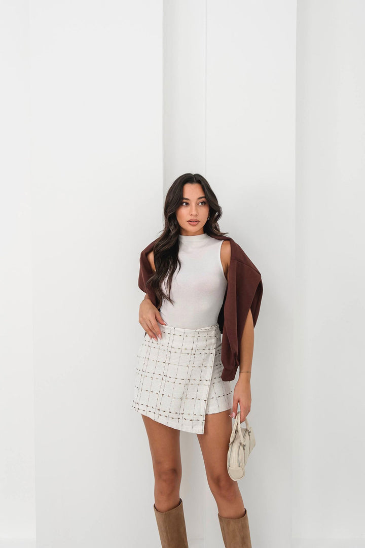 Ecru-Coffee 2-Button Tweed Fabric Shorts Skirt BCHN-2526414 - Figueira da Foz