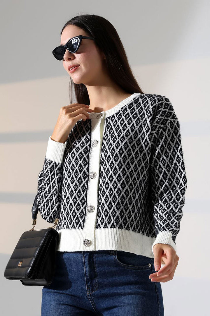 Ecru Square Patterned Buttoned Cardigan BCES-252004 - Nettetal