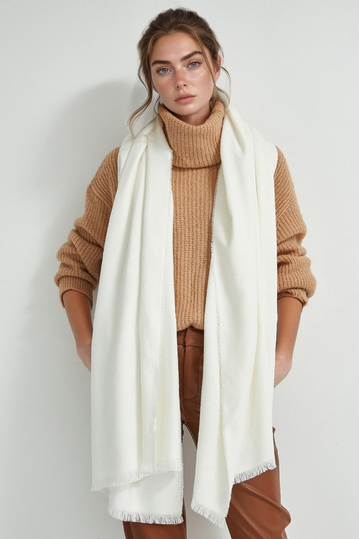Ecru Thick Shoulder Scarf with Tassels BCNSV-25WT1036 - Odivelas