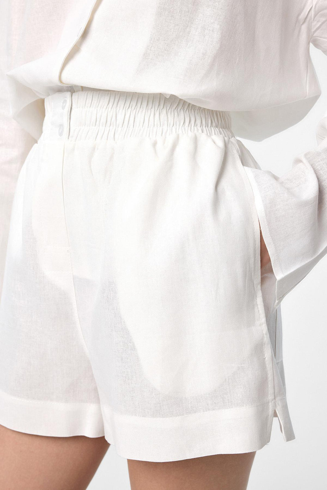 ANT Antioch Ecru Linen Blend Shorts-Shirt Women's Set - Elmshorn