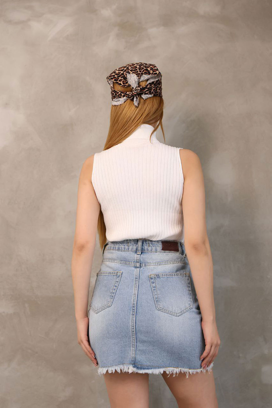 Ecru Sleeveless Turtleneck Knit Blouse BCES-252012 - Stains