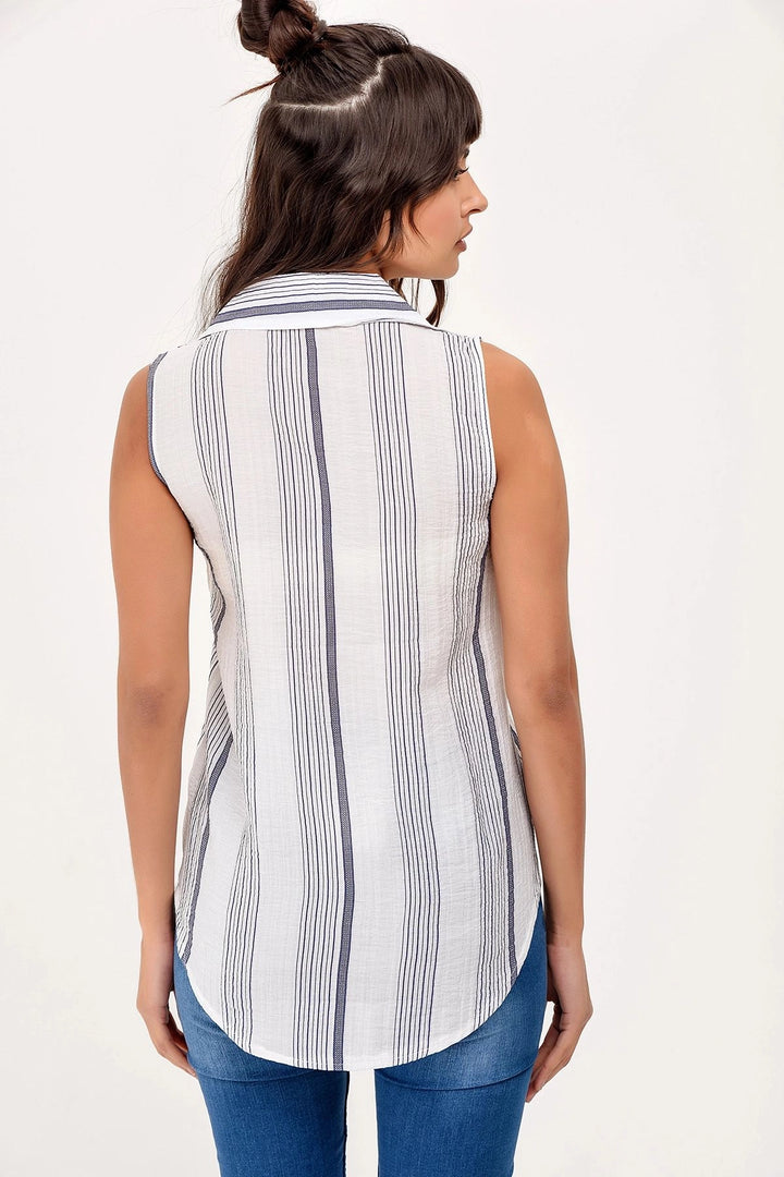 Ecru Navy Soft Textured Sleeveless Blouse BCBSK-25700-2346 - Boynton Beach