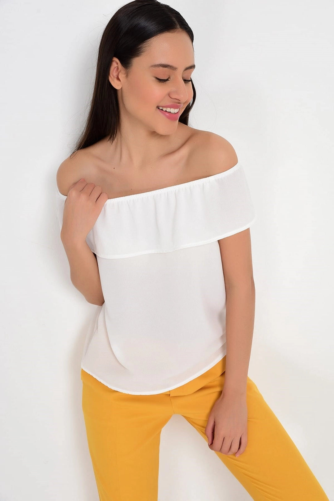 Ecru Madonna Neck Sleeveless Blouse CO-2591818361 - Ewing