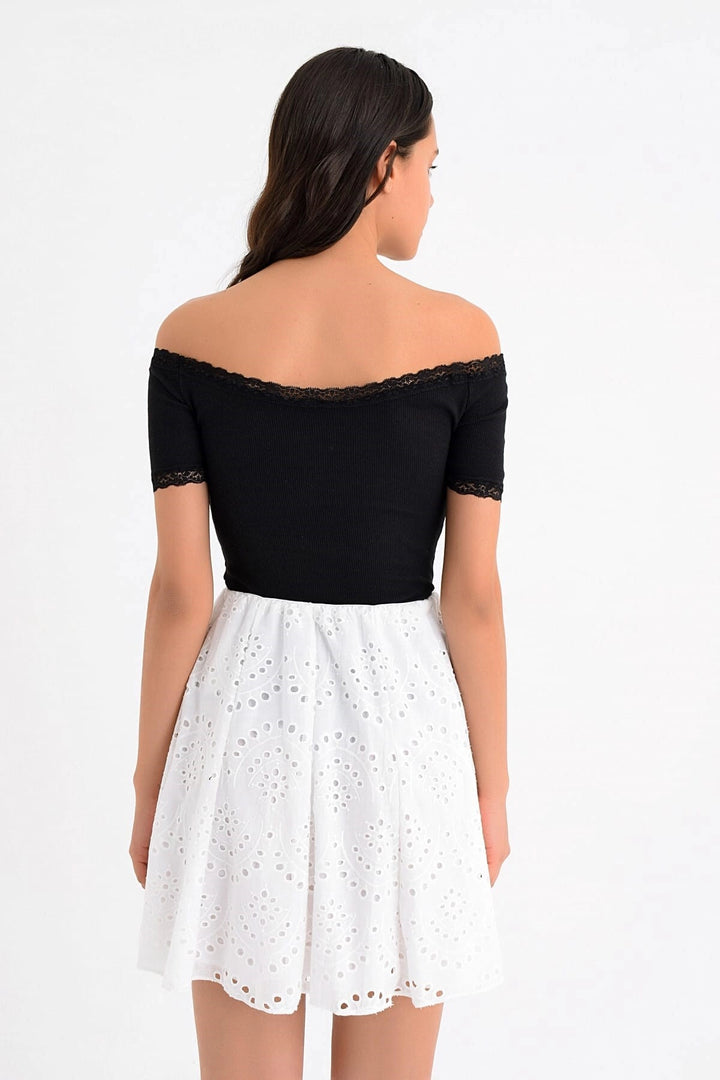 Ecru Embroidered Patchwork Short Fisto Skirt CO-259131318 - Montauban