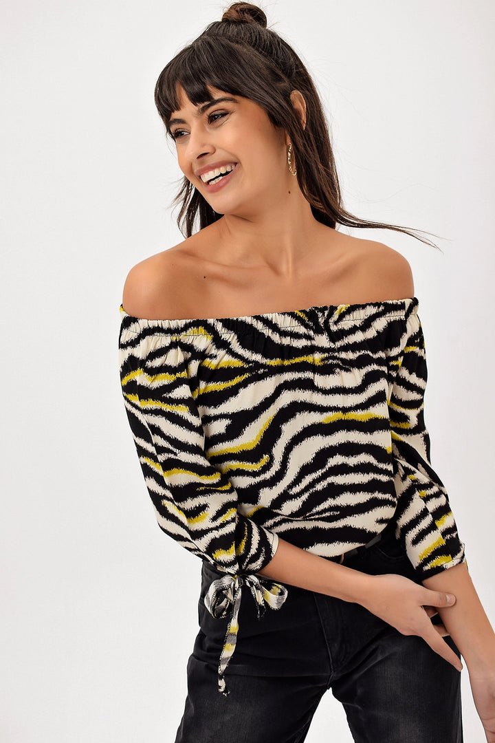 Ecru Open Shoulder Patterned Blouse BCBSK-25700-H5013 - Bellflower