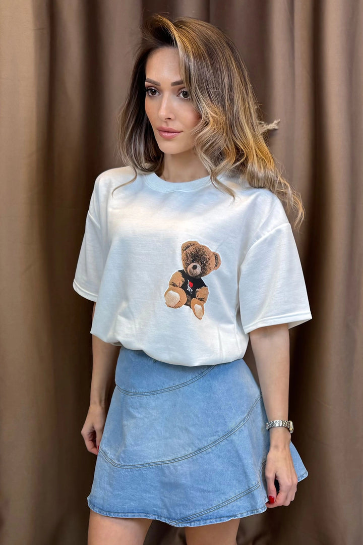 Ecru Front and Back Bear Printed Love Ny 2 Yarn Knit T-shirt BCCL-253007 - Santa Ana