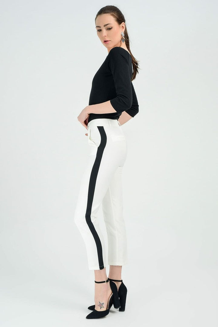 SNS Sense Ecru Pants - In other words, Striped Ankle-Length Pencil Pants - Pittsburg