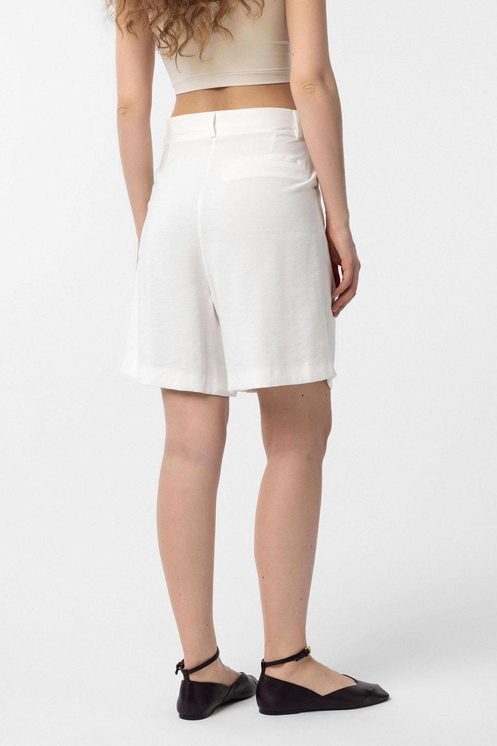 ANT Antioch Ecru Linen Blend Women's Bermuda Shorts - Alameda