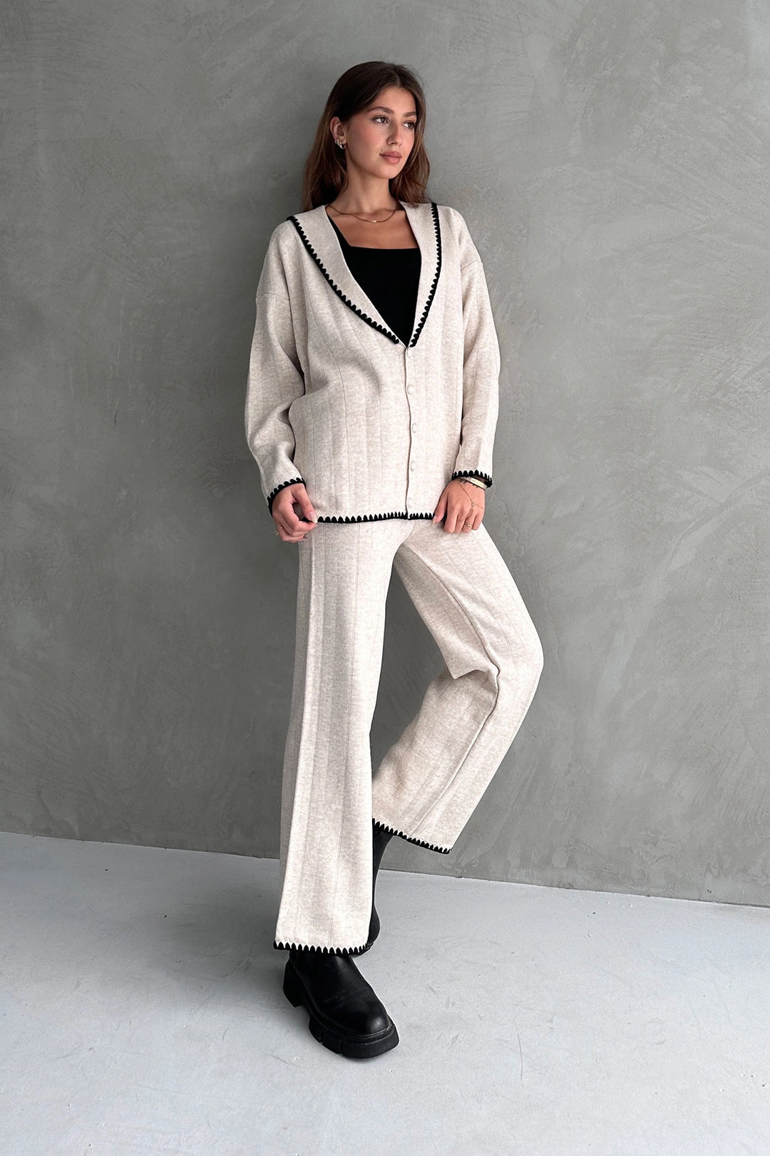 Ecru Shawl Collar Nervure Detailed 2-Piece Winter Knit Set BC24A500 - Balingen
