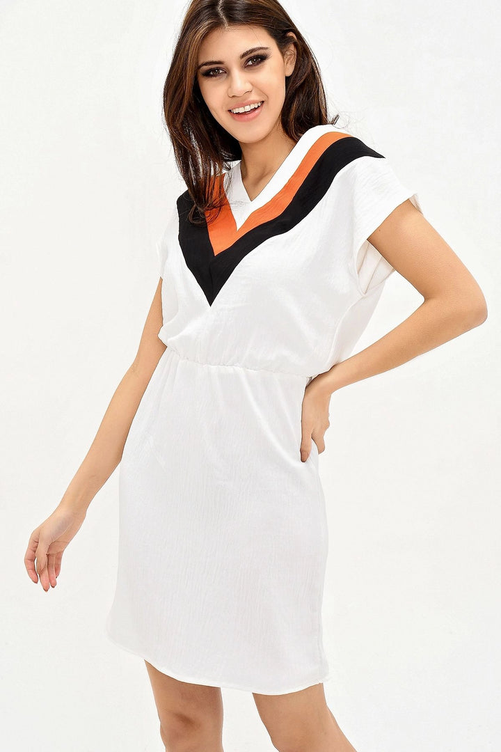 Ecru V-Neck Block Belted Dress BCBSK-25700-2855 - Komotiní