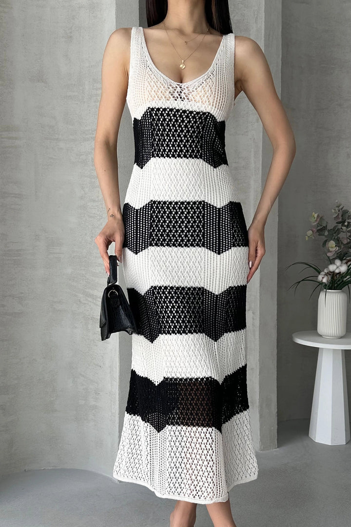 Ecru V-Neck Crochet Knit Dress BCDF-25A3002 - Bourg-en-Bresse
