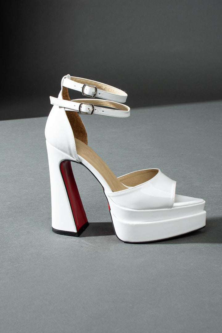 DSM Eleanor White Platform Heel Women's High Heels - Neath