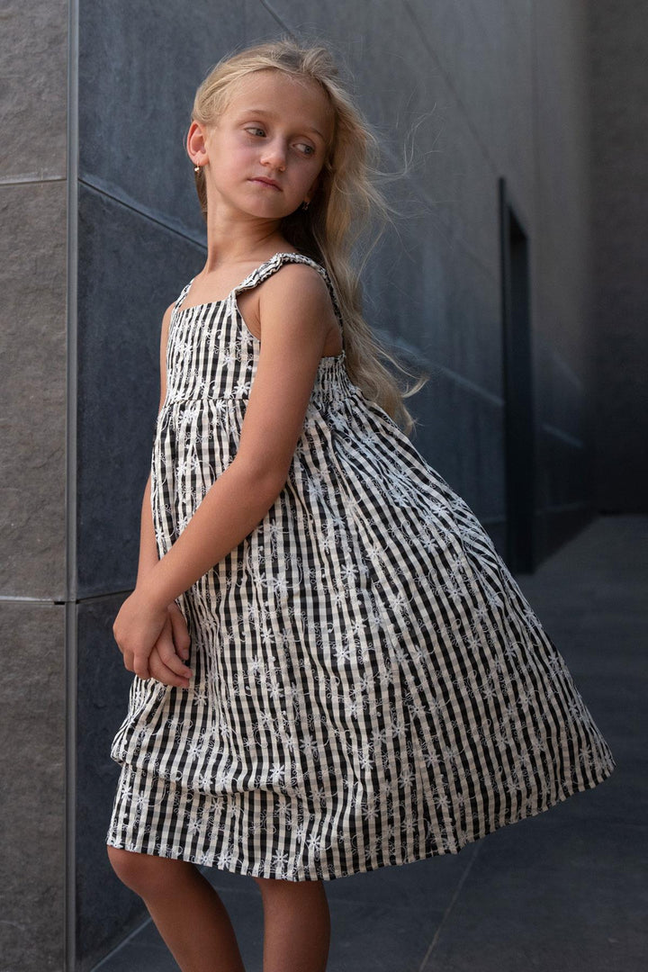 BRE Escabel Girl's Dress with Flower Embroidery Polka Dot Pattern 5-9 Years, Black - Timberwood Park