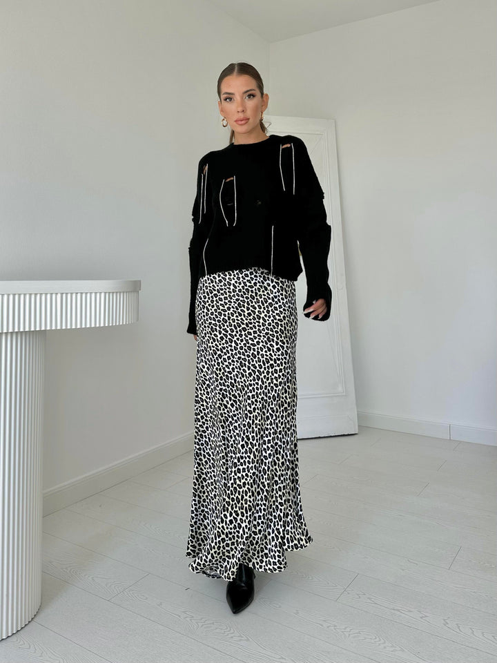 ELS Faça and Chain Detailed Sweater - Black - Apaseo el Grande
