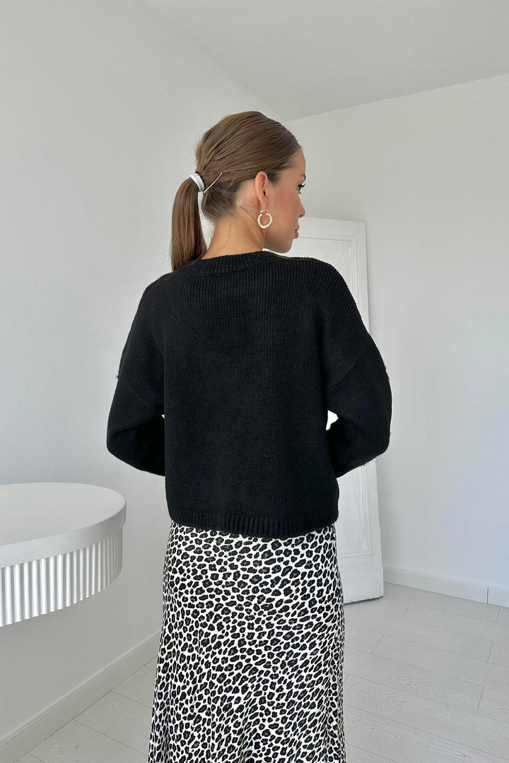 ELS Faça and Chain Detailed Sweater - Black - Apaseo el Grande