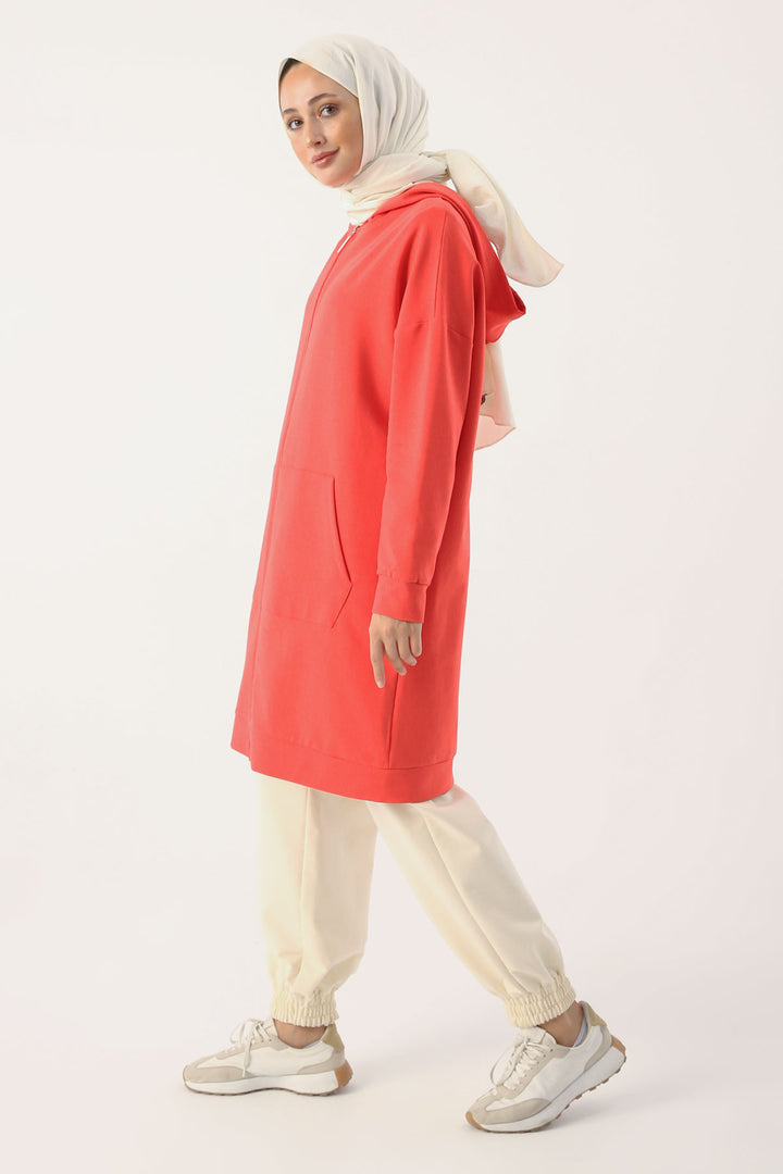 TLD Women Allday Pomegranate Flower Zippered Sweatshirt - Ballarat