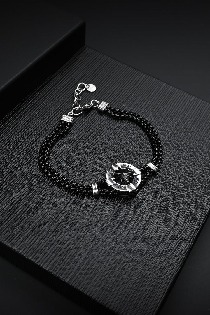 NVM FRNCH 316L Steel Italian Model Compass Figure Black Color Men's Bracelet FRJ12141-3141-B2 - Encarnación de Díaz