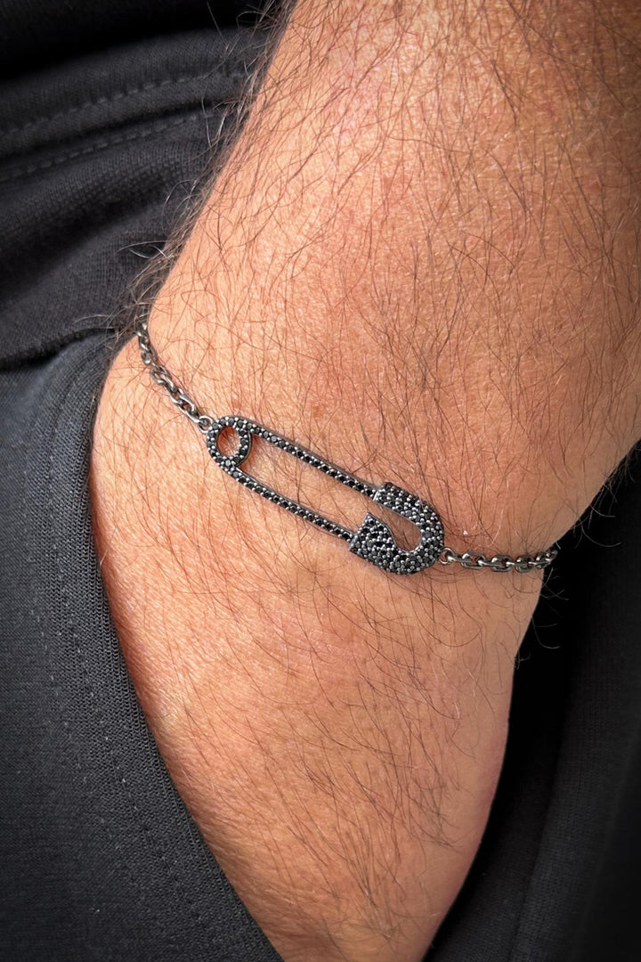 NVM FRNCH 925 Sterling Silver Safety Pin Model Black Zircon Stone Men's Bracelet FRJ12185-3185-S - Frankfurt