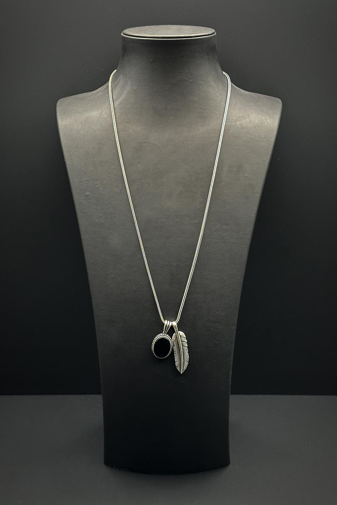 NVM FRNCH 925 Sterling Silver and Agate Natural Stone Feather Figured Men's Necklace FRJ30684-784-S - Margate