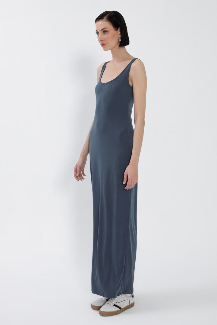 BSL Women Wide Collar Sleeveless Maxi Slim Fit Dress - Peterborough
