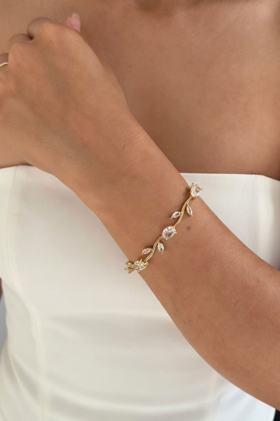 Gold Beyaz Tulip Lale Bileklik - Iaşi