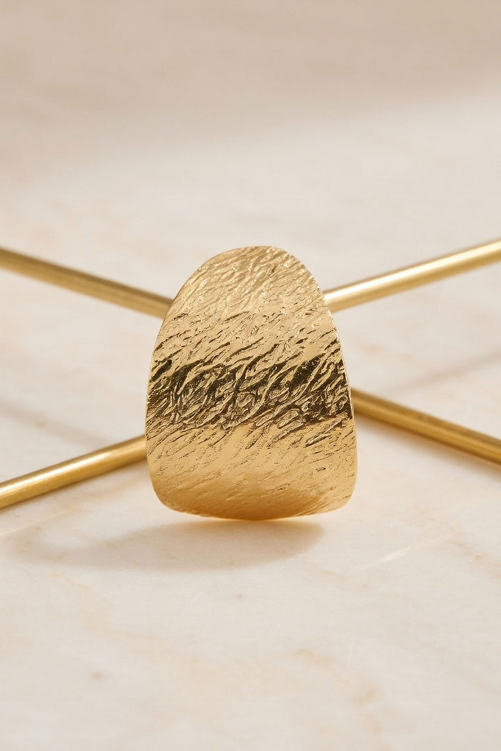 Gold Dövme Dokulu Geniş Küpe - Burjasot