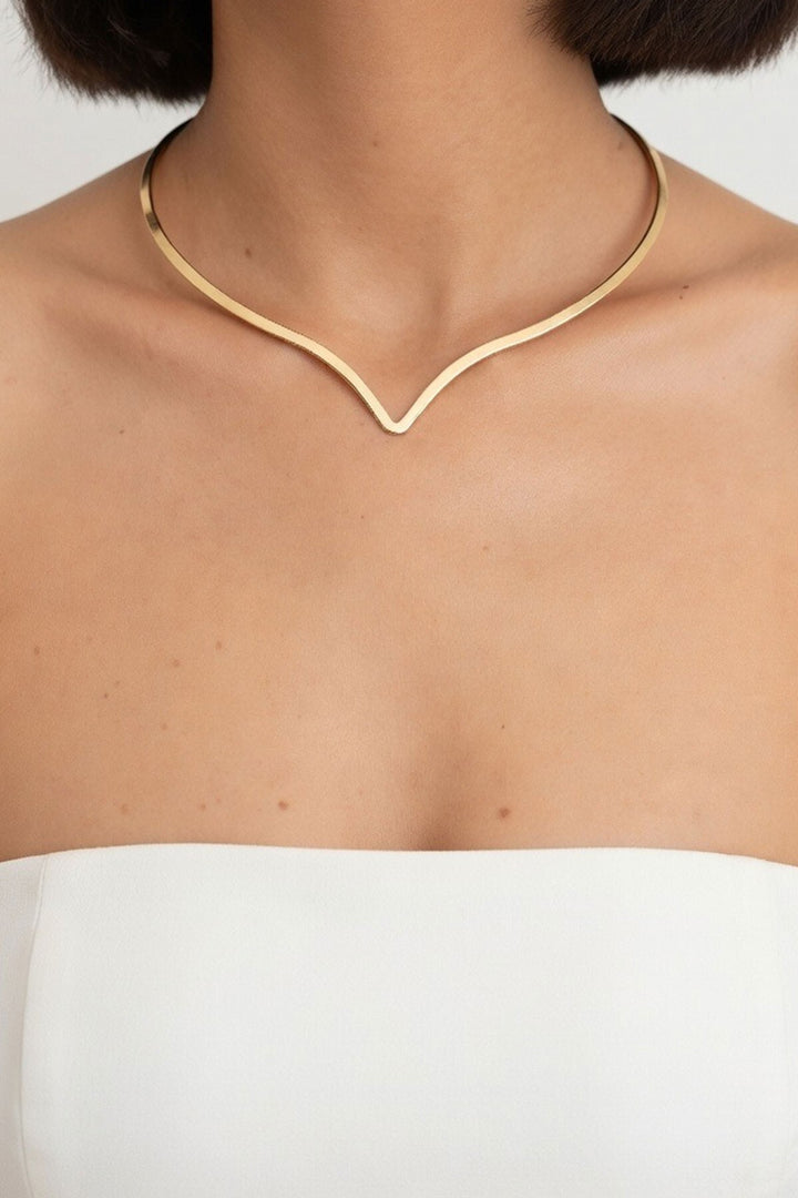 Gold Özel Kesimli Tasma Choker Kolye - Mérida